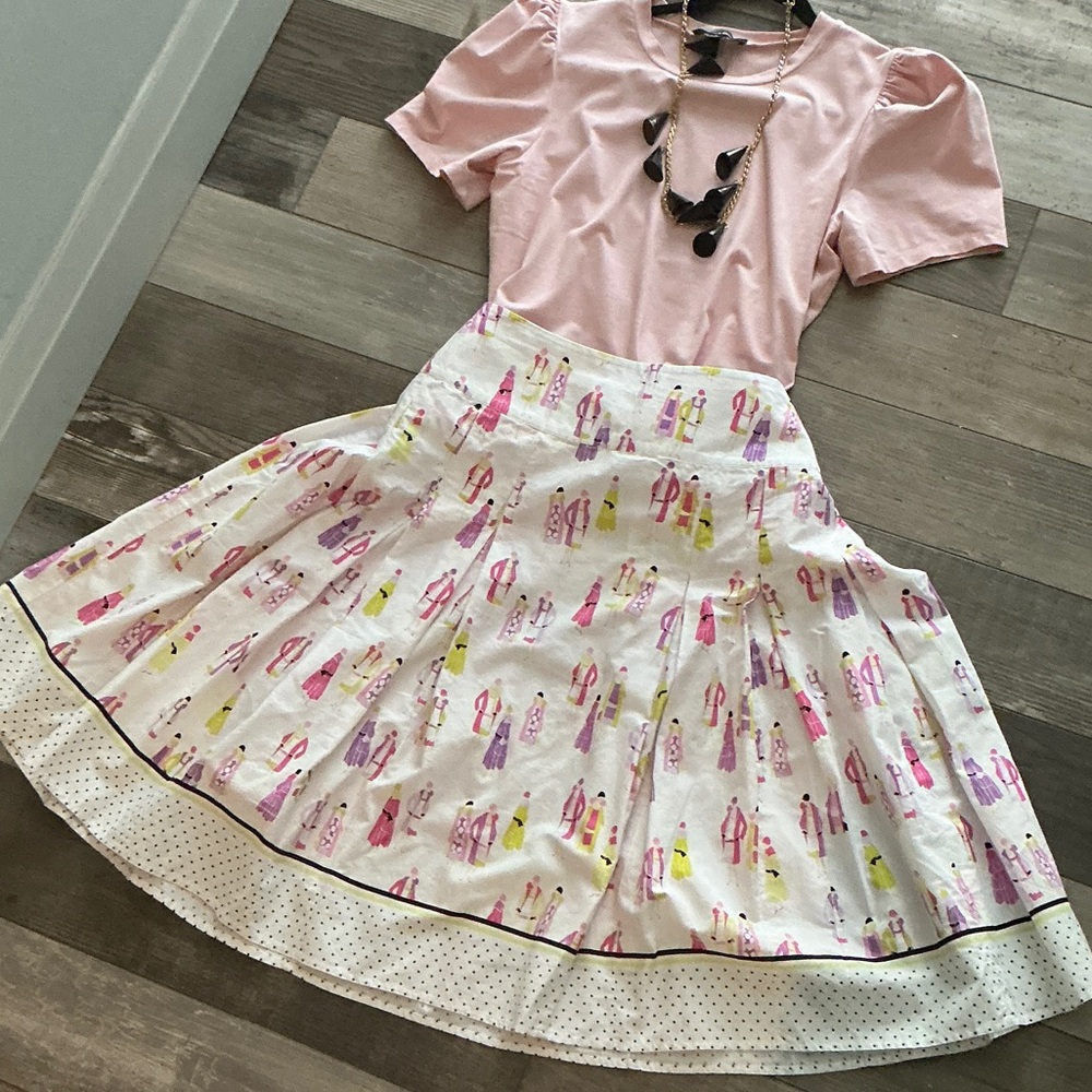 Liz Claiborne White Skirt with Pink and Yellow Accents sz16